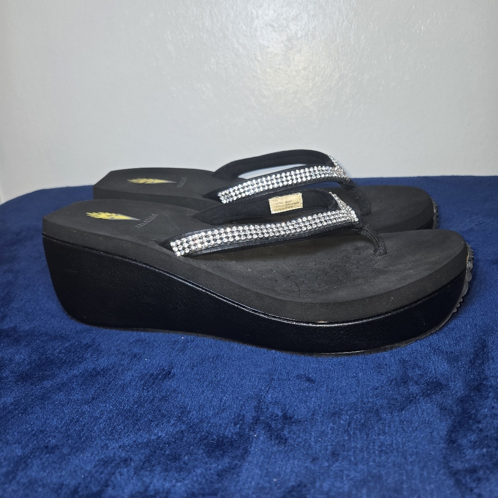 Womens Size 10 Volatile Black Leather Platform Wedge Thong Sandal Rhinstone Y2K